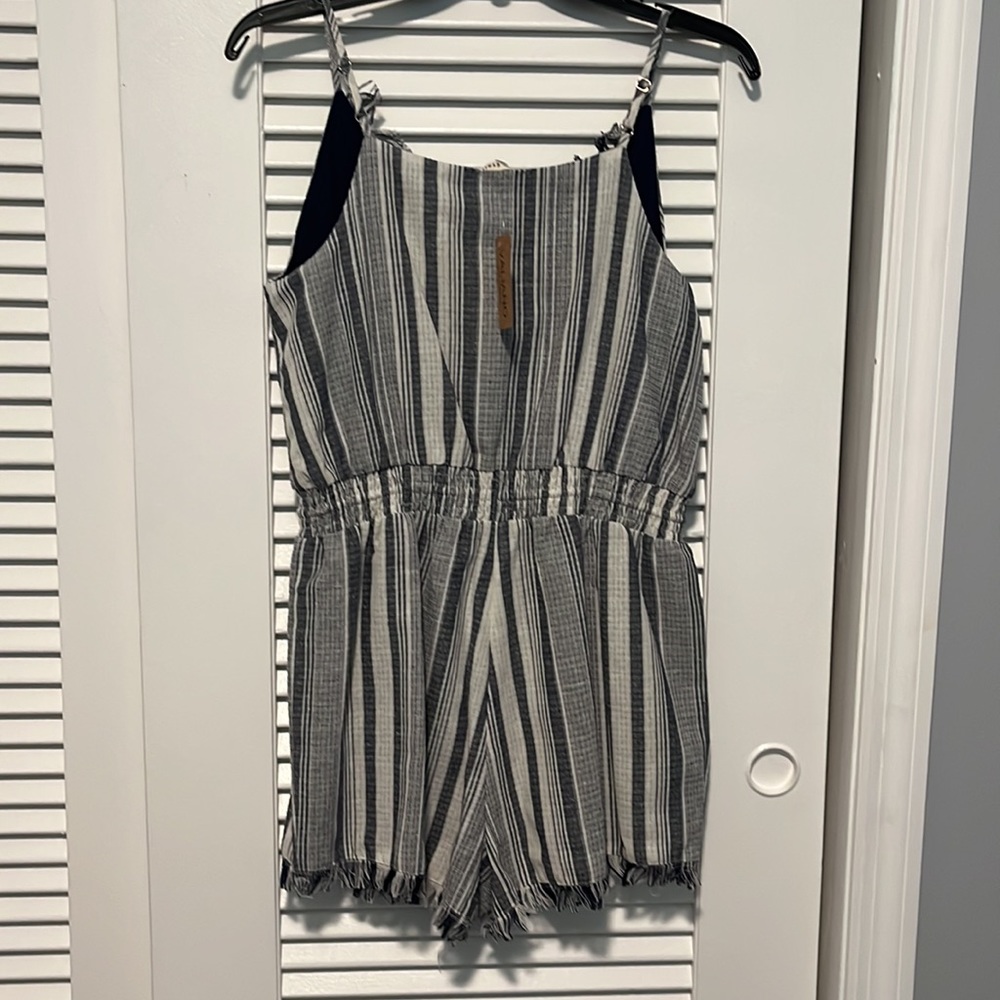Romper - Picture 5 of 7